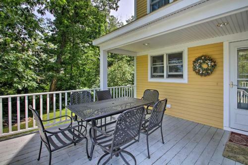 Cottage By The Sea - Steps To Perfect Kayaking!