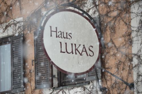 Hostal Haus Lukas