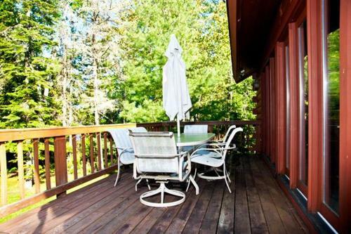 Acadia Wingate Lodge By Morton & Furbish
