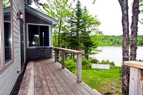 Old Crow's Nest By Morton & Furbish