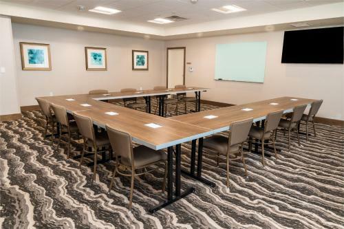 Staybridge Suites - Washington Dc East - Largo, An Ihg Hotel