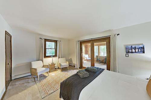 Gorgeous Waterfront Home On Westport Island Cottage