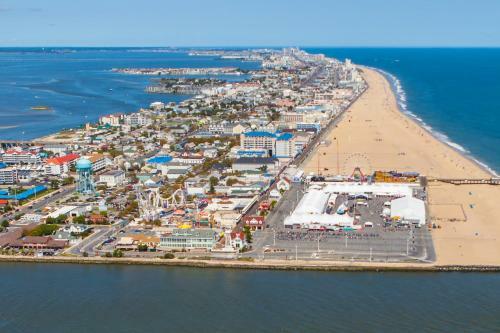 Apartamento Updated Oceanfront Patio Condo At The Colonial Condo