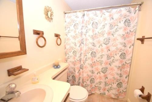 Apartamento Tiffanie By The Sea 319d Condo
