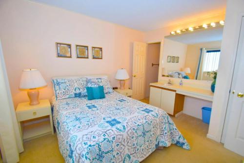 Apartamento Tiffanie By The Sea 319d Condo