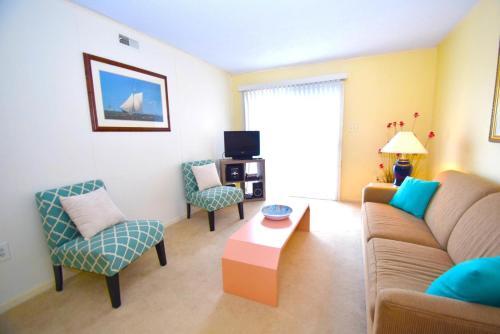 Apartamento Tiffanie By The Sea 319d Condo