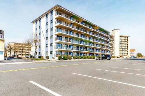 Oceanblock On 135th At Watergate