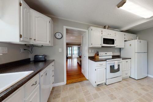 Riverview Cottage