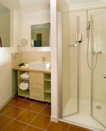 Hotel Balance