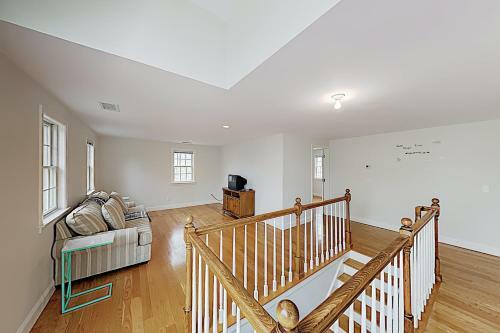 New Listing! Spacious Harwich Charmer - Near Beach Home