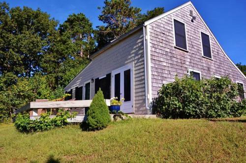 Ipswich Cottage With Beautiful Views, 5 Mins To Beach
