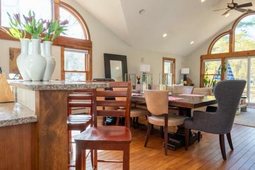 Hostal Private Berkshire Escape Special April Pricing Select Your Dates For Discount Monthly Pricing