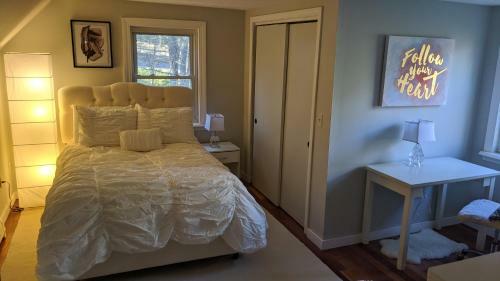 Hostal Private Berkshire Escape Special April Pricing Select Your Dates For Discount Monthly Pricing