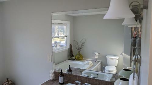 Hostal Private Berkshire Escape Special April Pricing Select Your Dates For Discount Monthly Pricing