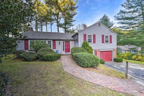 Osterville Home - 2 Half Miles To Craigville Beach!