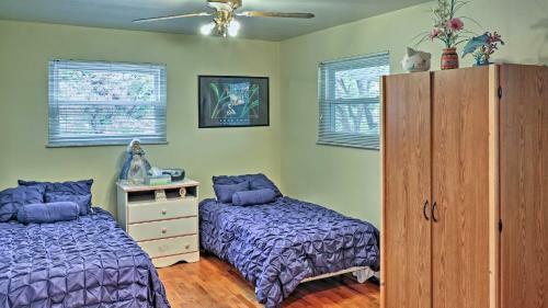 Charming Bay City House With Deck, Walk To Lake Huron