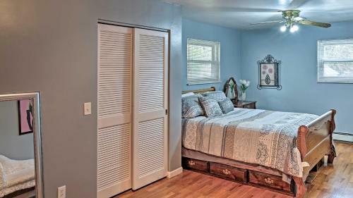Charming Bay City House With Deck, Walk To Lake Huron