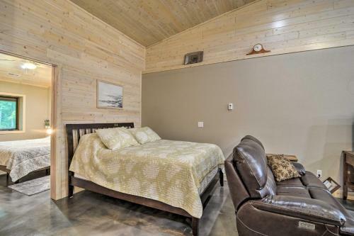 Modern Farmhouse On 80 Acres - 2 Mi To Beach!