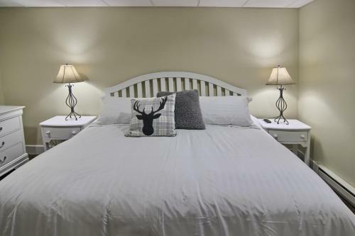 691 Disciples Village Condo