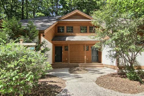 728 Disciples Village Condo