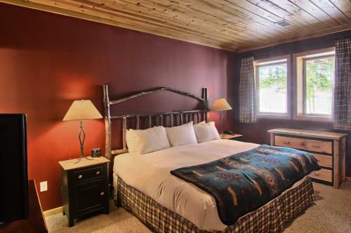 801 Mountain Cabin