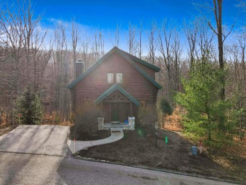 832 Mountain Cabin
