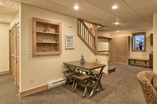 662 Disciples Village Condo
