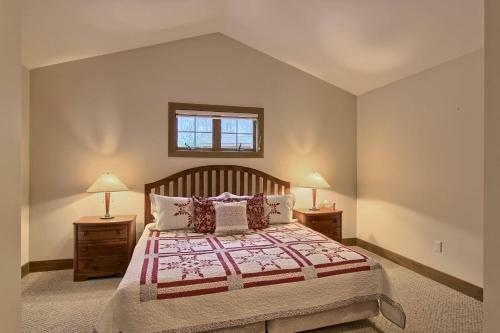 662 Disciples Village Condo