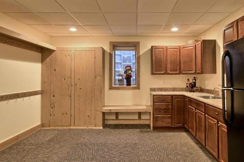 662 Disciples Village Condo
