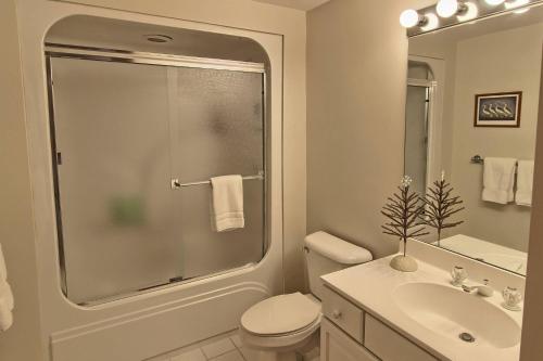 662 Disciples Village Condo