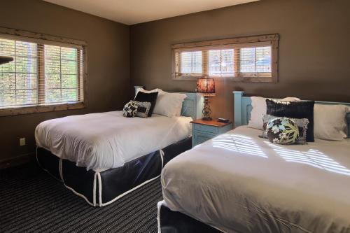 7317 Creekside Condo