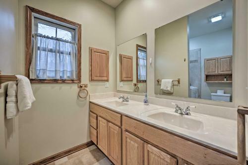 Lake Michigan Waterfront Home 1 Mi To Dtwn!