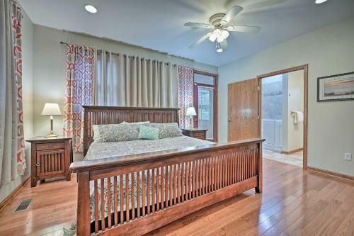 Lake Michigan Waterfront Home 1 Mi To Dtwn!