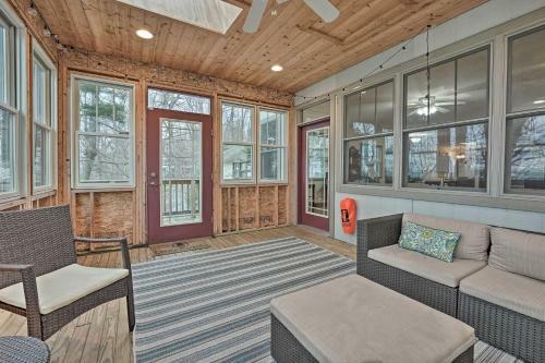 Lake Michigan Waterfront Home 1 Mi To Dtwn!