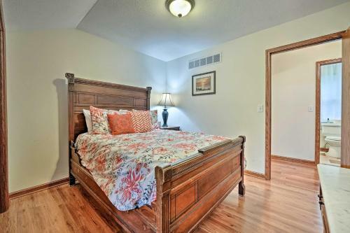 Lake Michigan Waterfront Home 1 Mi To Dtwn!