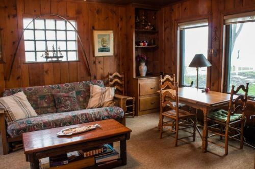 The Pelton House