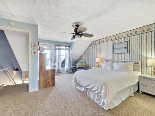 304 North Shore Inn