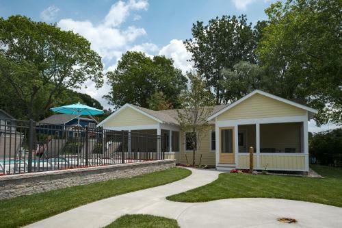 Old Pike Cottages