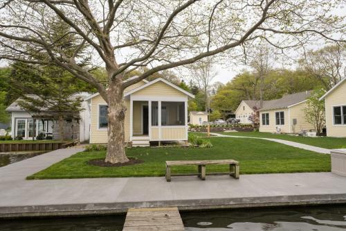 Old Pike Cottages