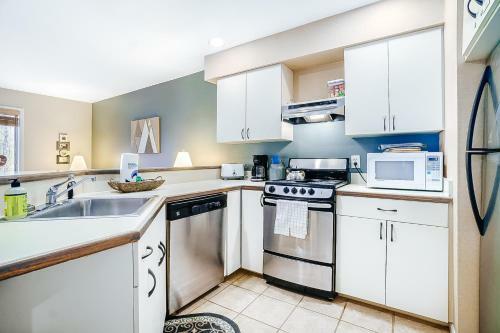 Wintergreen Condos