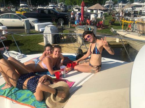 Kalisha Yatch