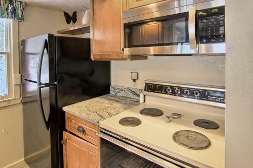 106 North Shore Inn