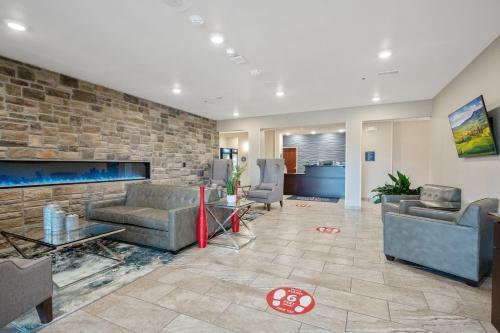 Cobblestone Hotel & Suites - Austin
