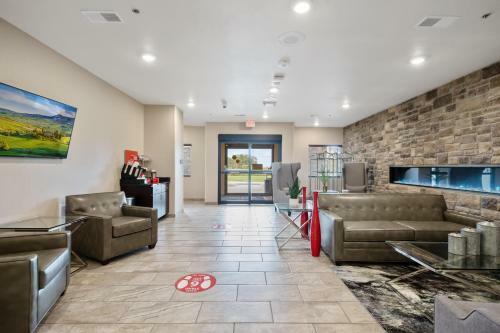 Cobblestone Hotel & Suites - Austin