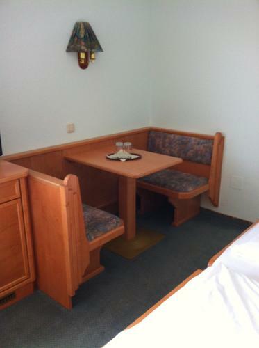 Hostal Pension K�berl