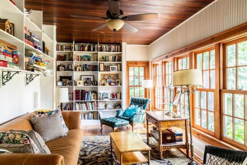 Barefoot Beach House