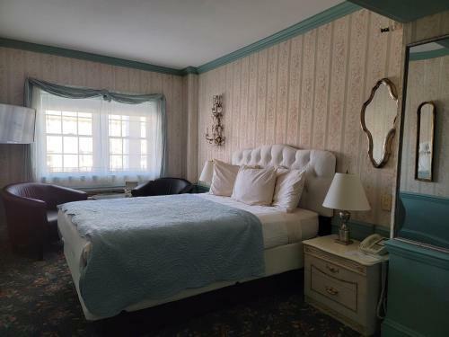 Hotel Lowell Inn