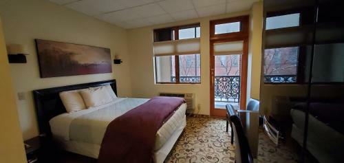 Hotel Lowell Inn