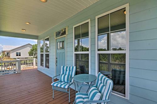 Bright Pass Christian Beach Home - Walk To Beach!