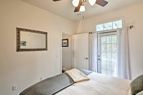 Cozy Pass Christian House With Porch Steps From Beach